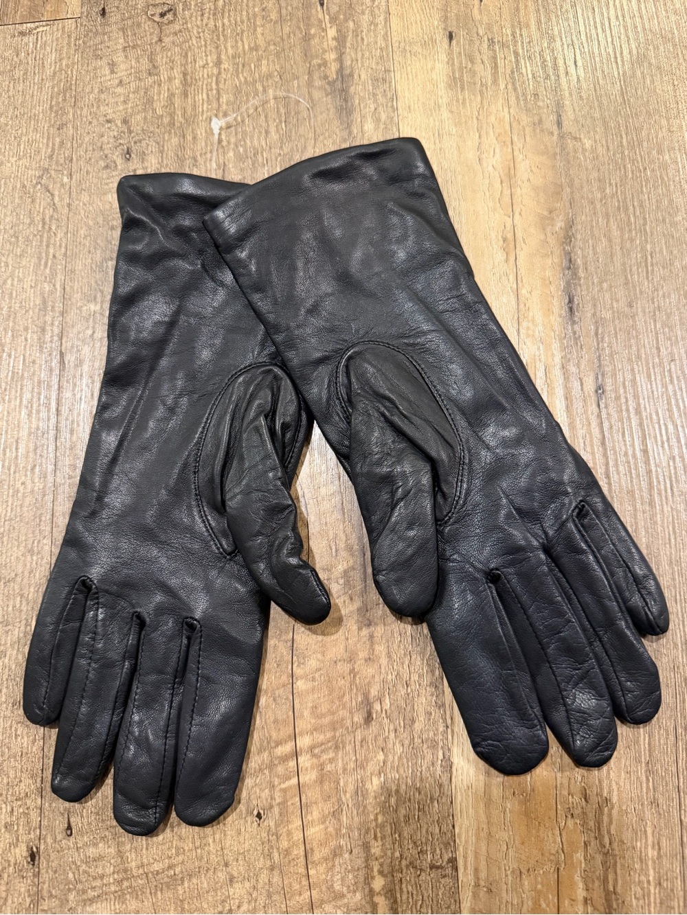 Preston & York Women's Black Leather Gloves - 7.5 Classic Long Cuff